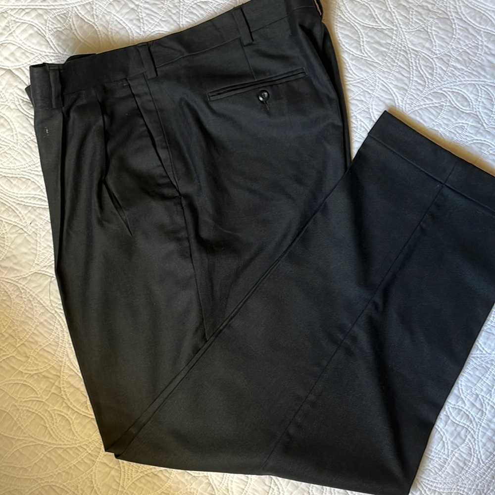 Mens Perry Ellis pleated dress pant
